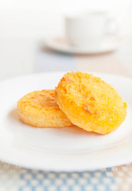 istock Sticky rice with egg fried,thai food style,Egg fried rice, grilled sticky rice dipped egg 845455650