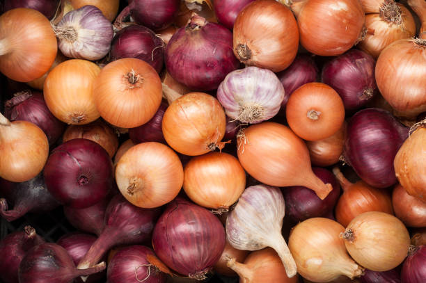 istock vegetables crop background onions garlic top view 845613050