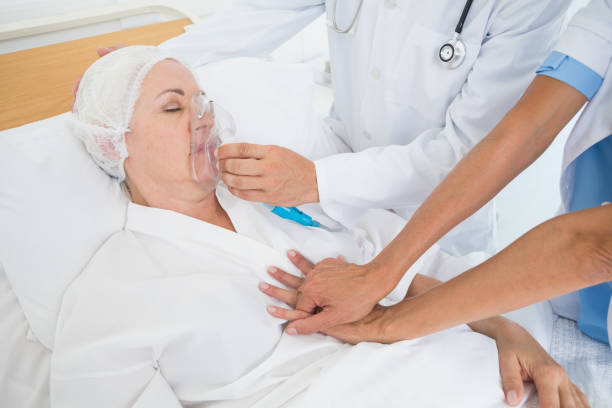 istock Doctor putting an oxygen mask 845625446