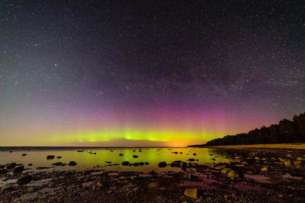 istock Intense northern lights (Aurora borealis) over Baltic sea 845629798