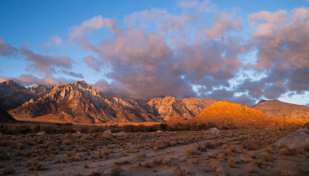 istock Alabama Hills Sunset Sierra Nevada Range California Mountains 845633202