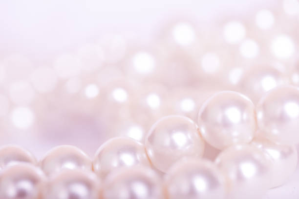 istock Pile of pearls on the white background 845712390