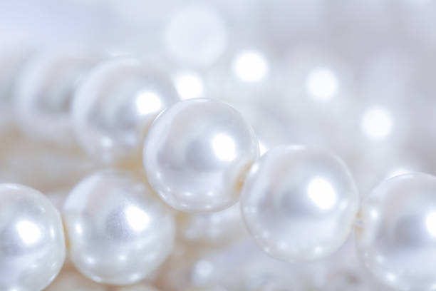 istock Pile of pearls on the white background 845712676