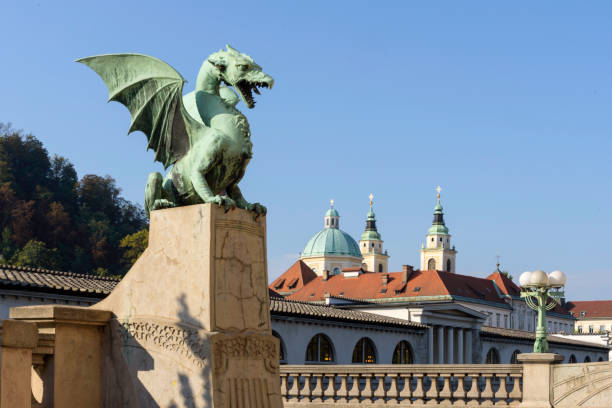 istock Dragon's bridge, Ljubljana, Slovenia 845810358