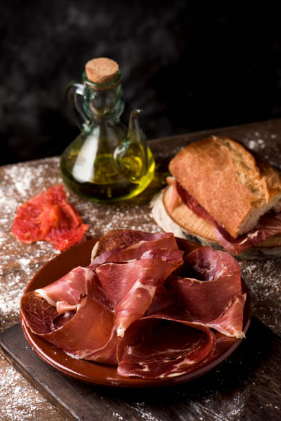 istock serrano ham and catalan pa amb tomaquet 845840012