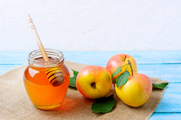 istock Heallthy eating concept with honey and fresh apples 845914532
