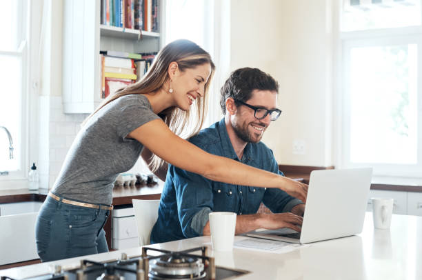 istock Taking  a keen interest in each other’s interests 845922310