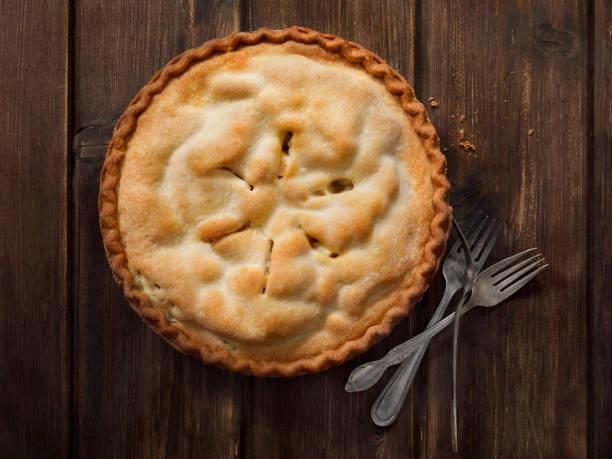 torta de maçã feita em casa - apple pie baked pastry crust apple - fotografias e filmes do acervo