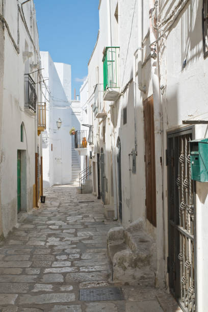 istock Alleyway. Mottola. Puglia. Italy. 845996632