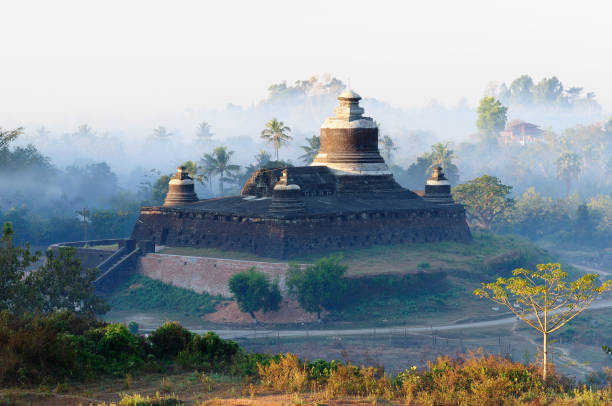 미얀마 mrauk u 파 멸 - paya 뉴스 사진 이미지