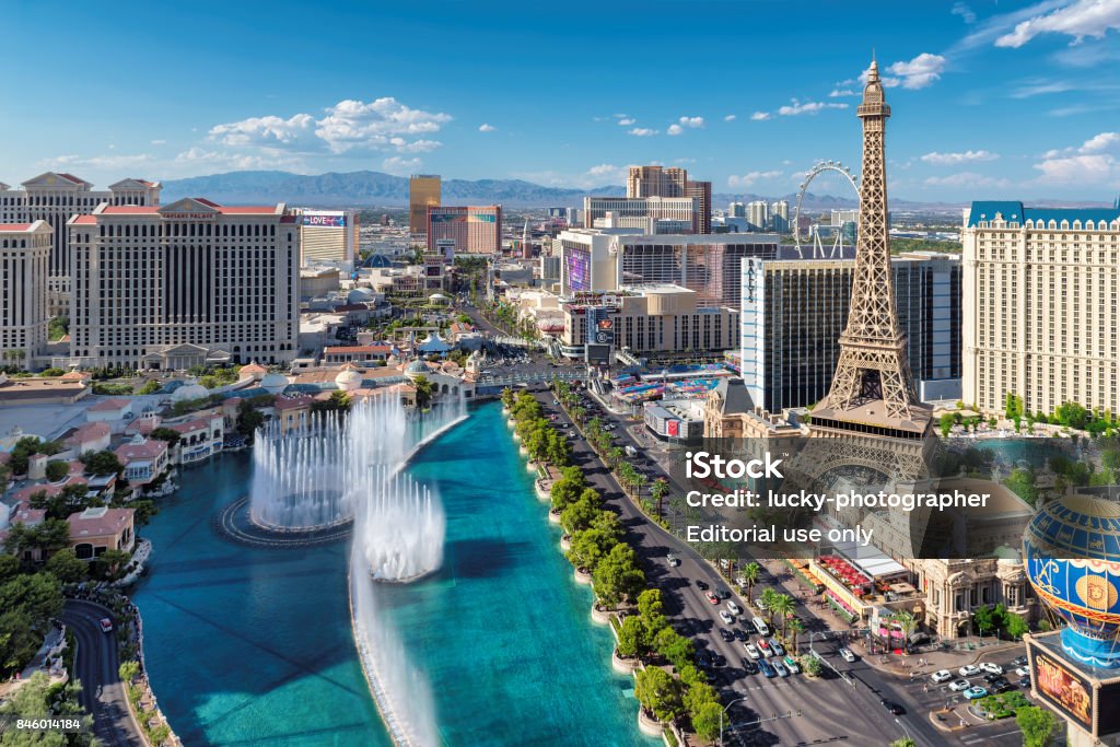 Aerial view of Las Vegas strip Las Vegas, USA - July 24, 2017: The famous Las Vegas Strip with the Bellagio Fountain Show. Las Vegas Stock Photo