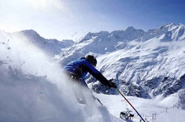 istock Extreme skiing in St. Anton, Austria 846015614