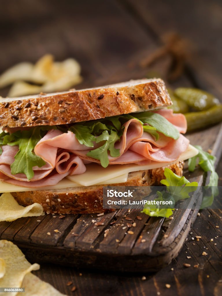 Ham, Swiss et roquette "sandwich" - Photo de Sandwich libre de droits