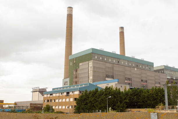 istock Tilbury Power Staion Essex UK 846074568