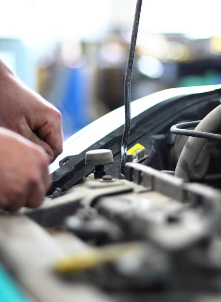 istock Car mechanic working in auto repair service 846086938