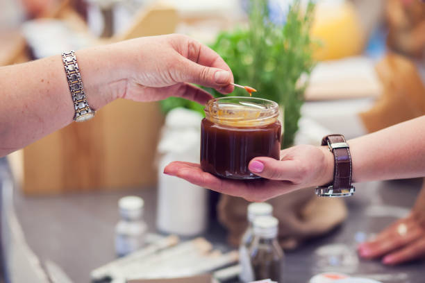 istock A person taste honey 846099852