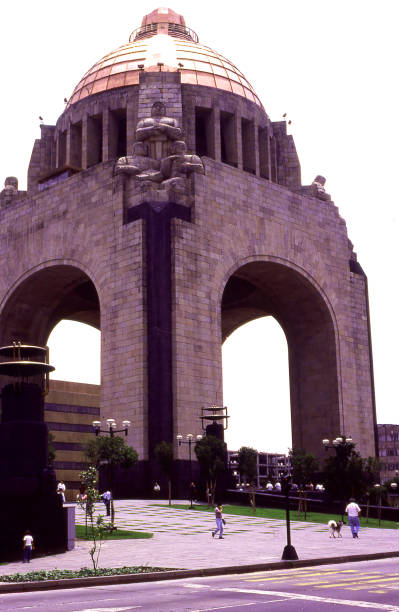istock Reforma Monument in dowtown Mexico City Mexico 846115836