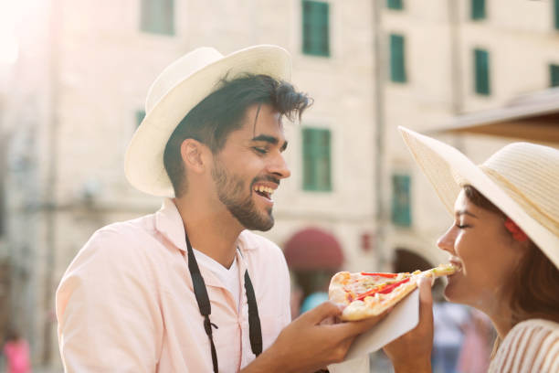 istock Must love pizza and traveling 846145320