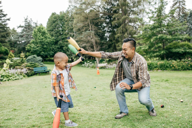 istock Family with kids playing in a backyard 846204942