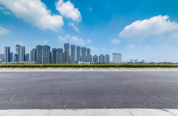 istock Panoramic skyline and buildings with empty concrete square floor 846211126