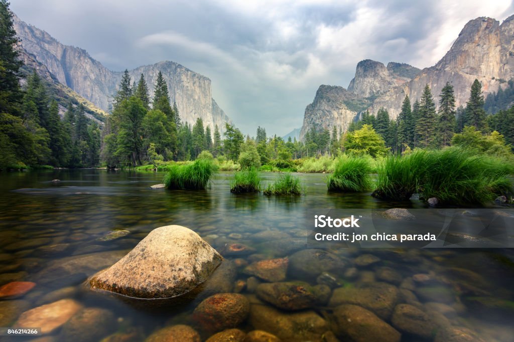 amazing views of el capitan mountain in yosemite valley, Usa yosemite valley view from merced river Merced County Stock Photo