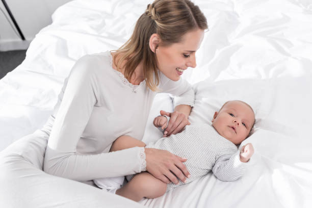 istock mother with little baby 846269842