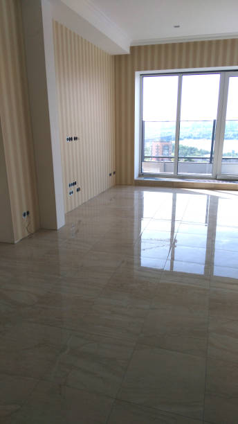 istock Finishing the room 846272144