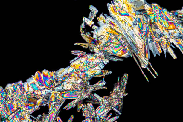 istock acetylsalicylic acid crystals 846287366