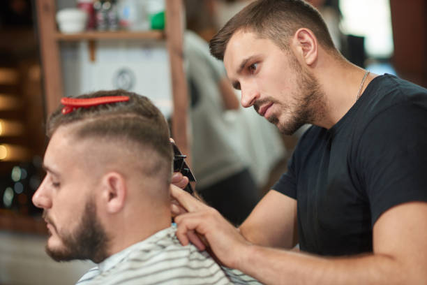 istock Young man at the barbershop 846295554