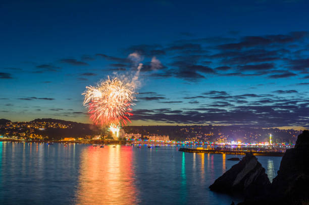 istock Great British Landscapes - Torbay Regatta Fireworks Display 846306540
