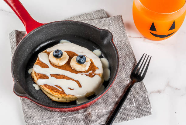 istock Funny pancakes for Halloween 846319716
