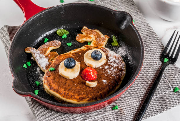 istock Funny pancakes for Christmas 846320044