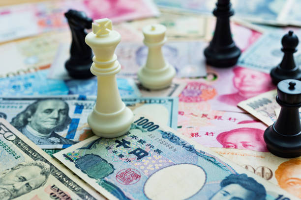 istock Chess pieces and paper currency 846374092