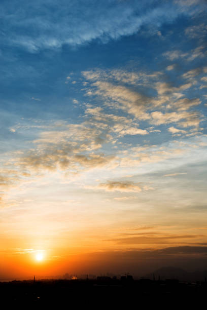 istock Sky and city on the sunset 846415132