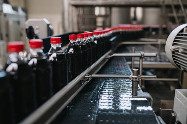 istock Juice and soda production factory 846428624
