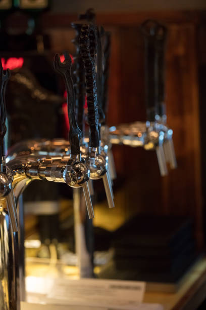 istock Cranes keg with work instrument tap handles 846447602