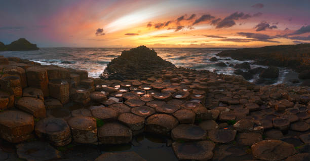 istock Giant´s Causeway, North Ireland 846458398