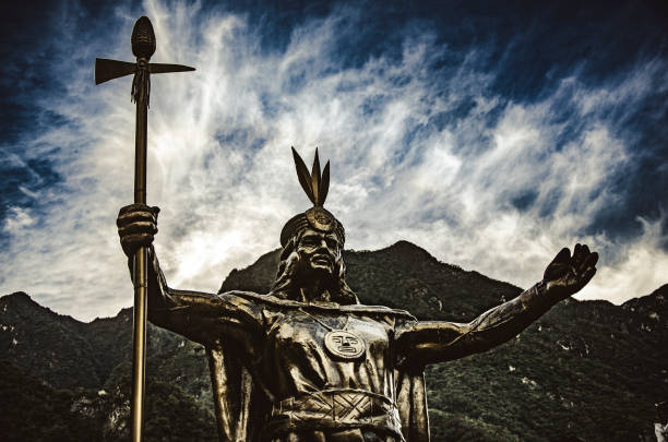Statue of the Inca Pachacutec in Aguas Calientes - Cusco
