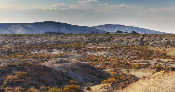 istock Tourists on mud volcanoes in Gobustan 846515128