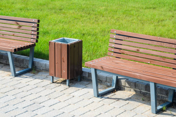 istock Stylish Benches in Summer Park 846552512