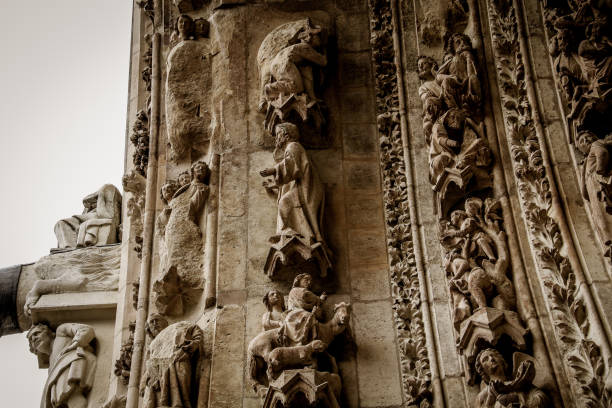 istock Cathedral of Reims 846552956
