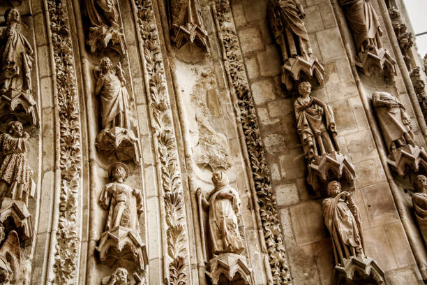 istock Cathedral of Reims 846552966