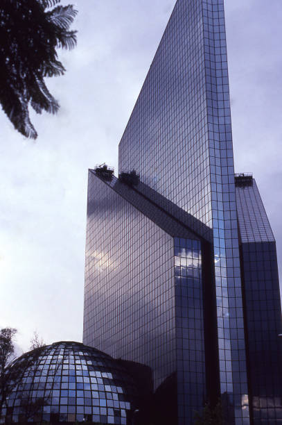 istock The Bourse or Stock Exchange skyscraper in Mexico City Mexico 846572796