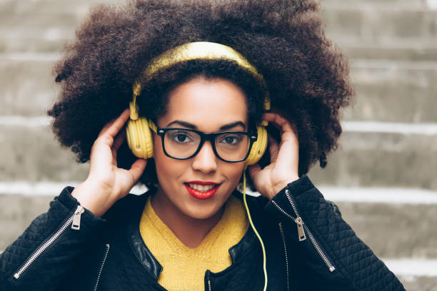 istock Attractive woman  listening music 846573956