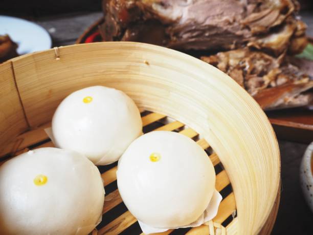 istock Braised pork with bun Chinese food 846609804