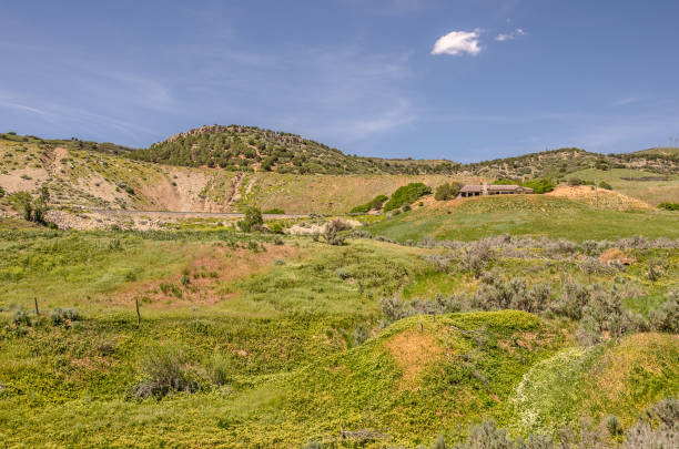 istock Hills, Valleys, and a House 846612368