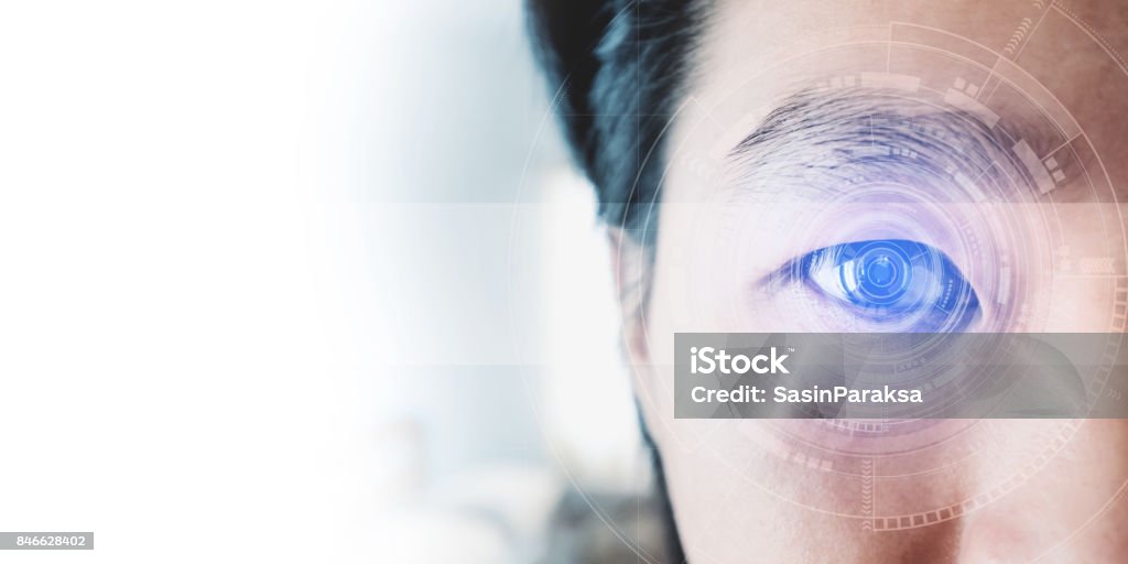 Ojo panorámico plano asiático del empresario, con efecto visual tecnología futurista - Foto de stock de Ojo humano libre de derechos