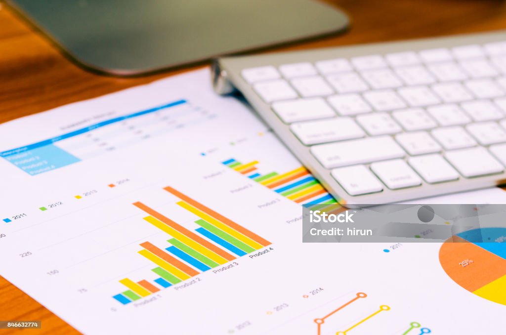 Graph Computer Keyboard Graph And Keyboard Stock Photo - Download Image Now - Analyzing ...
