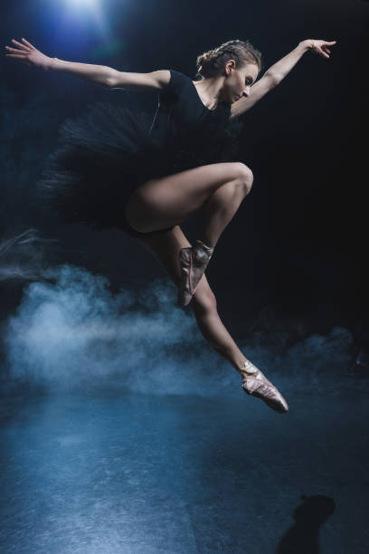 istock ballet dancer in pointe shoes and tutu 846681632