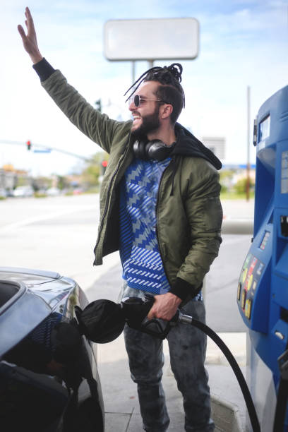 istock Man at the gas station 846692894